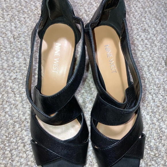 Nine West Shoes - 🦋NINE WEST WEDGE SANDALS🦋